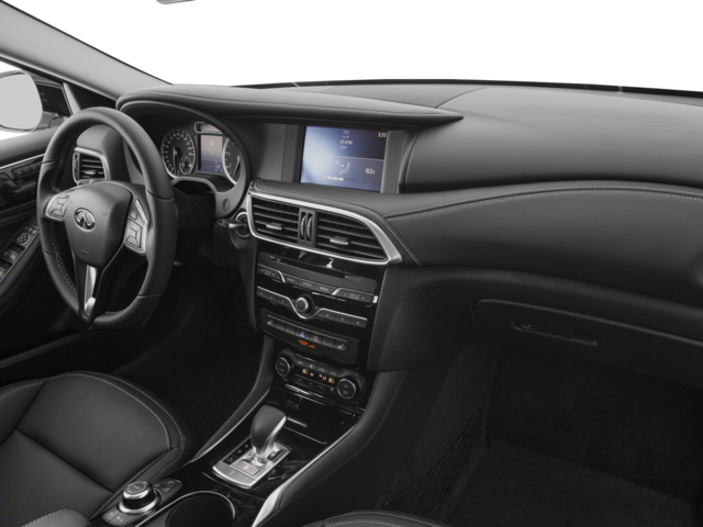 2018 INFINITI QX30 Luxury