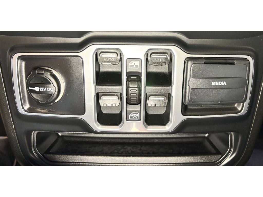 2018 Jeep Wrangler Sahara