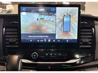 2023 Ford Transit Wagon XLT