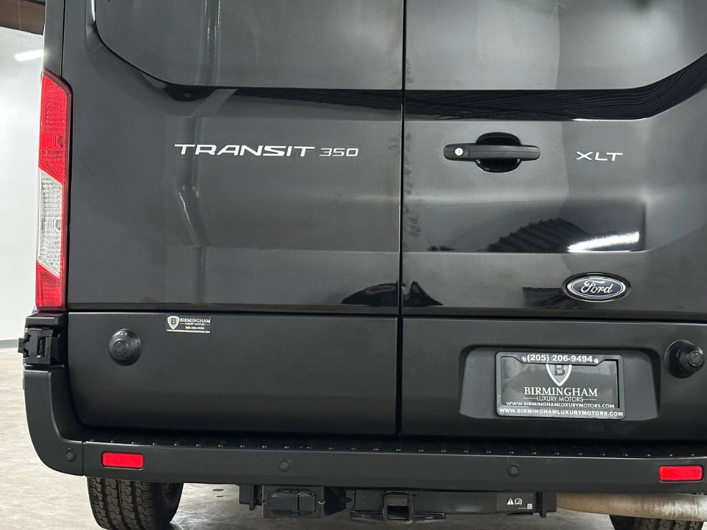 2024 Ford Transit Wagon XLT