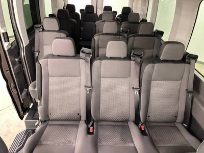 2024 Ford Transit Wagon XLT