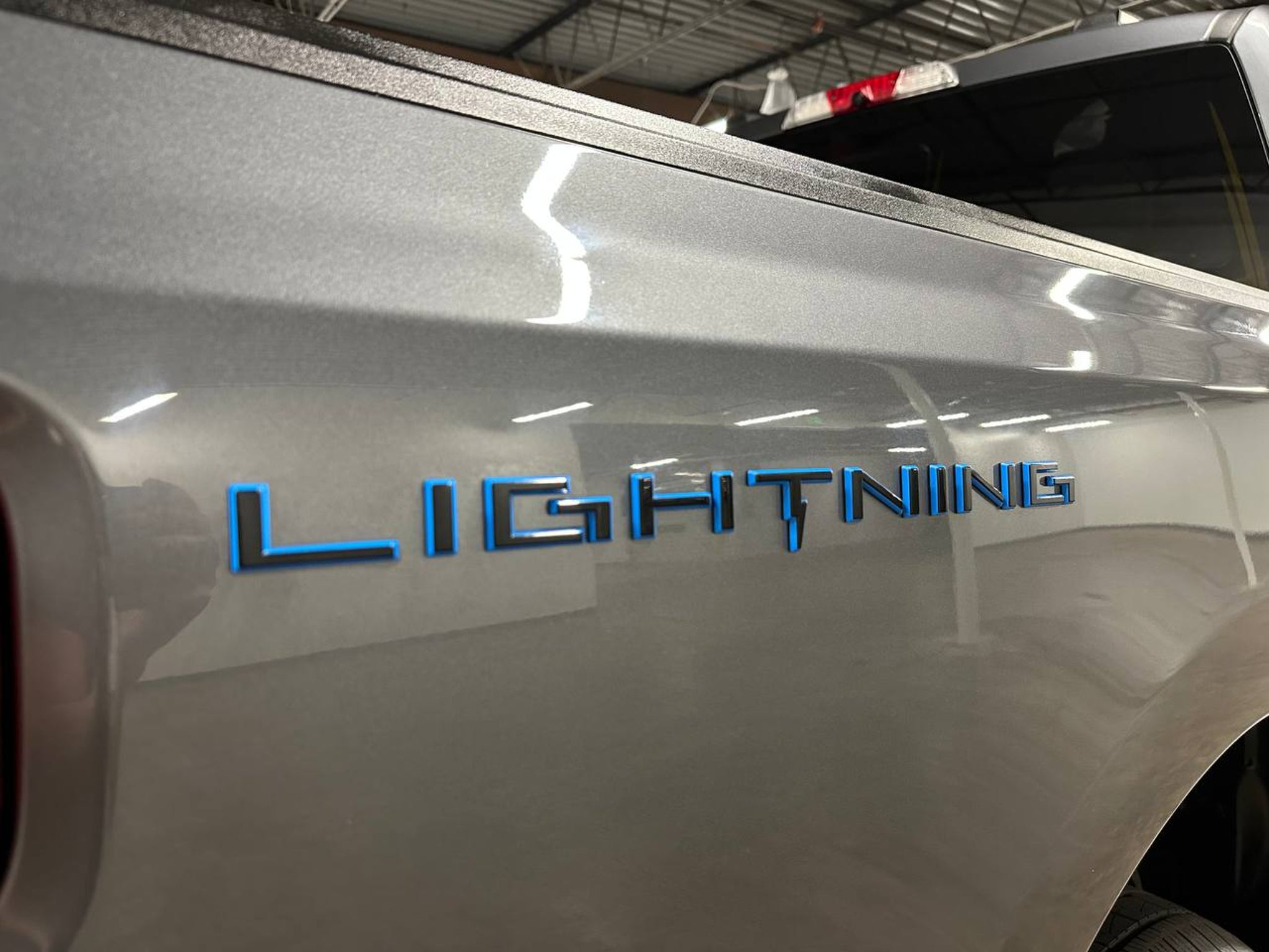2022 Ford F-150 Lightning LARIAT