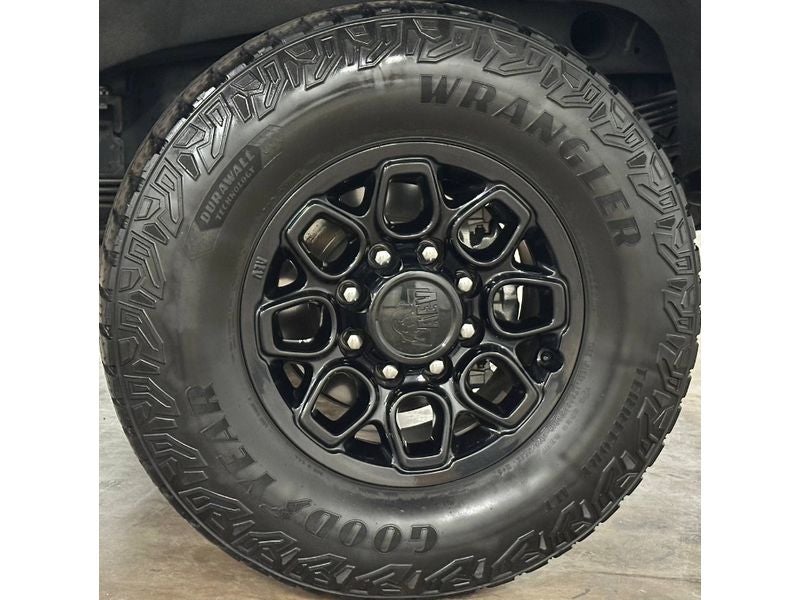2024 Chevrolet Silverado ZR2