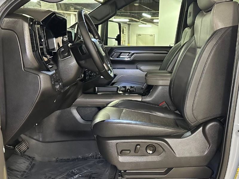 2024 Chevrolet Silverado ZR2
