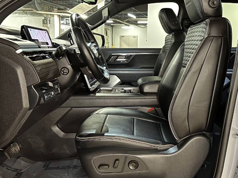 2024 GMC Sierra EV Denali Edition 1