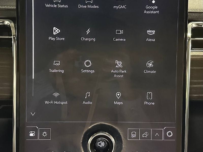 2024 GMC Sierra EV Denali Edition 1