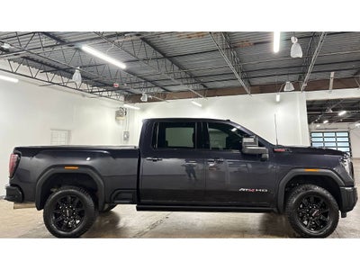 2025 GMC Sierra AT4
