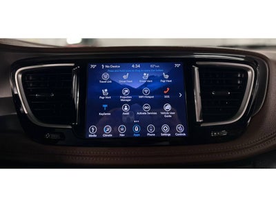 2020 Chrysler Pacifica Hybrid Limited