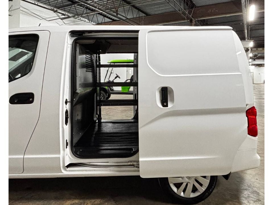 2020 Nissan NV200 SV