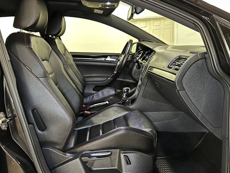 2016 Volkswagen Golf GTI S