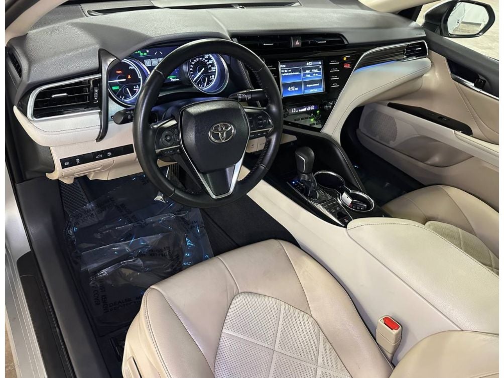 2018 Toyota Camry Hybrid XLE