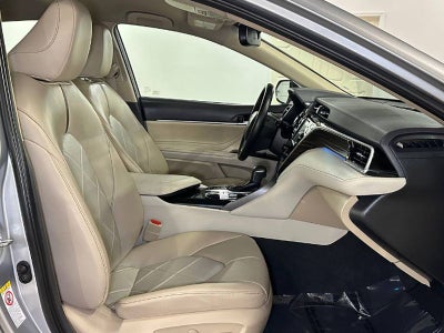 2018 Toyota Camry Hybrid XLE