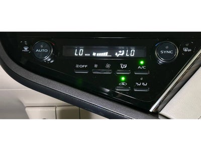 2018 Toyota Camry Hybrid XLE