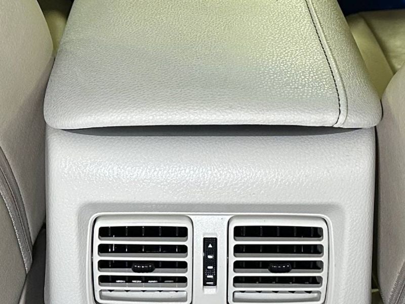 2018 Toyota Camry Hybrid XLE