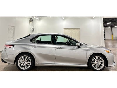 2018 Toyota Camry Hybrid XLE