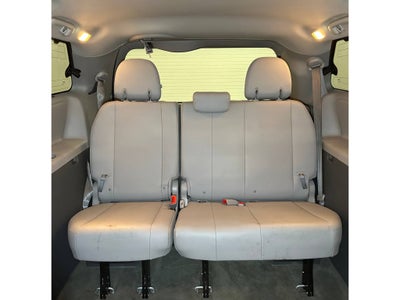 2017 Toyota Sienna XLE