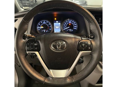 2017 Toyota Sienna XLE
