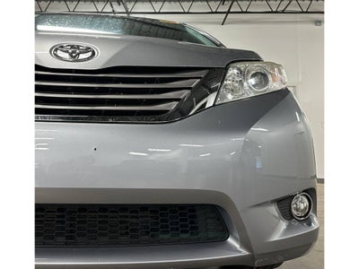 2017 Toyota Sienna XLE