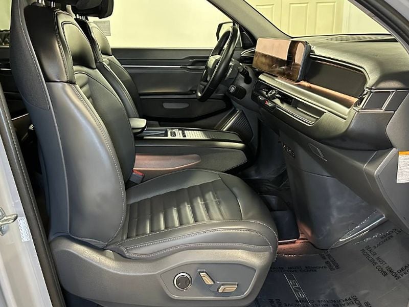 2026 Kia EV9 Land