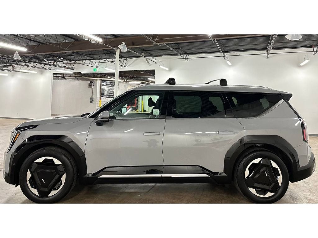 2026 Kia EV9 Land