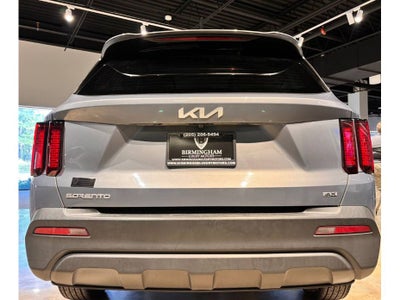 2023 Kia Sorento LX