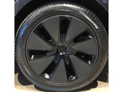 2024 Tesla Model 3 Long Range