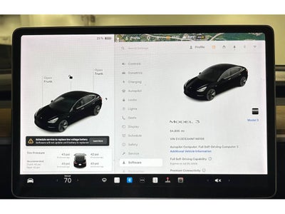 2022 Tesla Model 3 Base