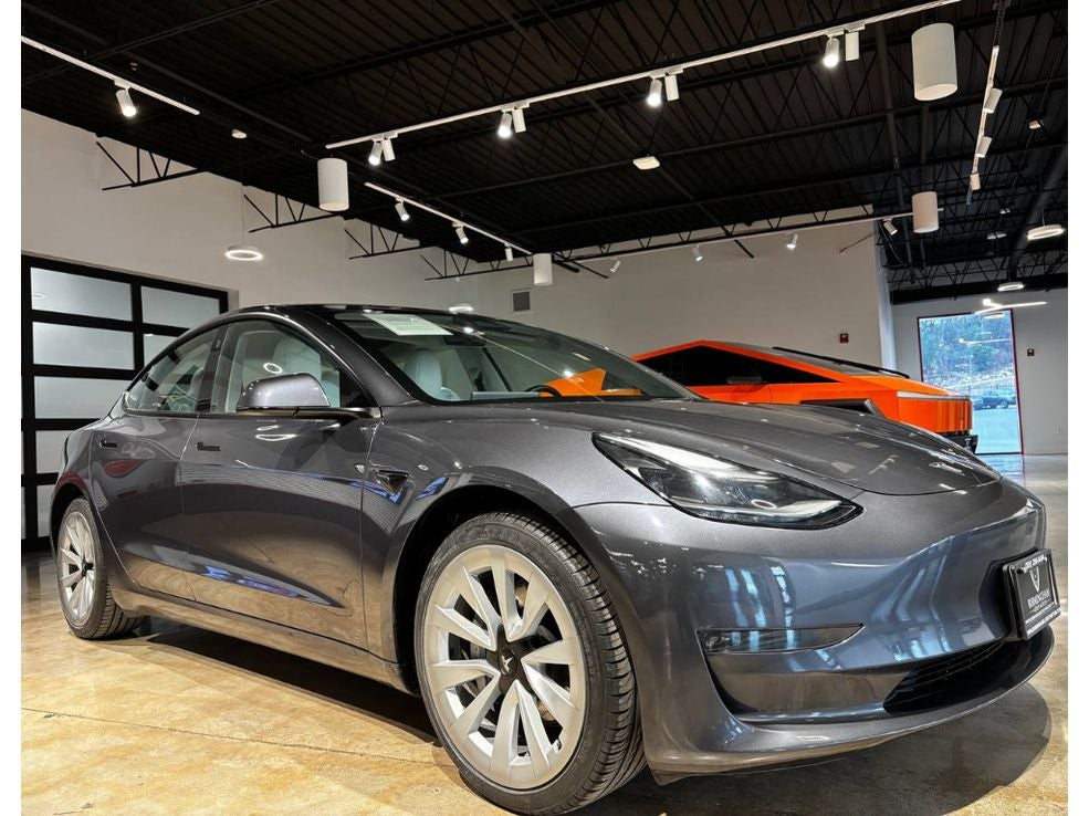 2023 Tesla Model 3 Base
