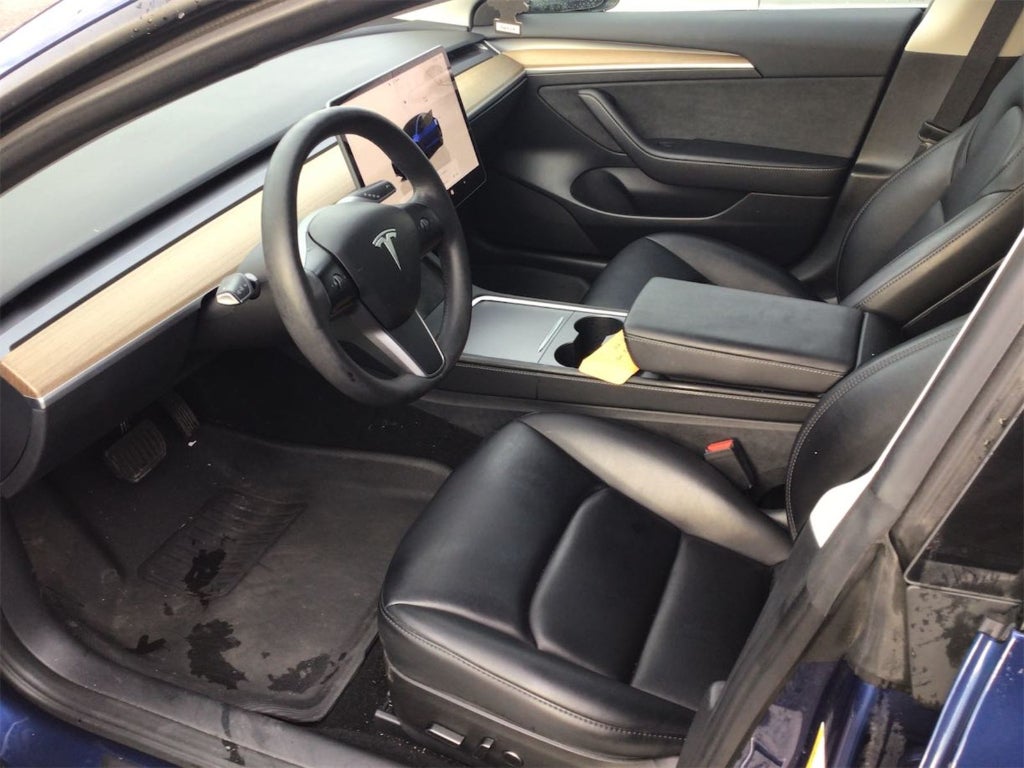 2023 Tesla Model 3 Base