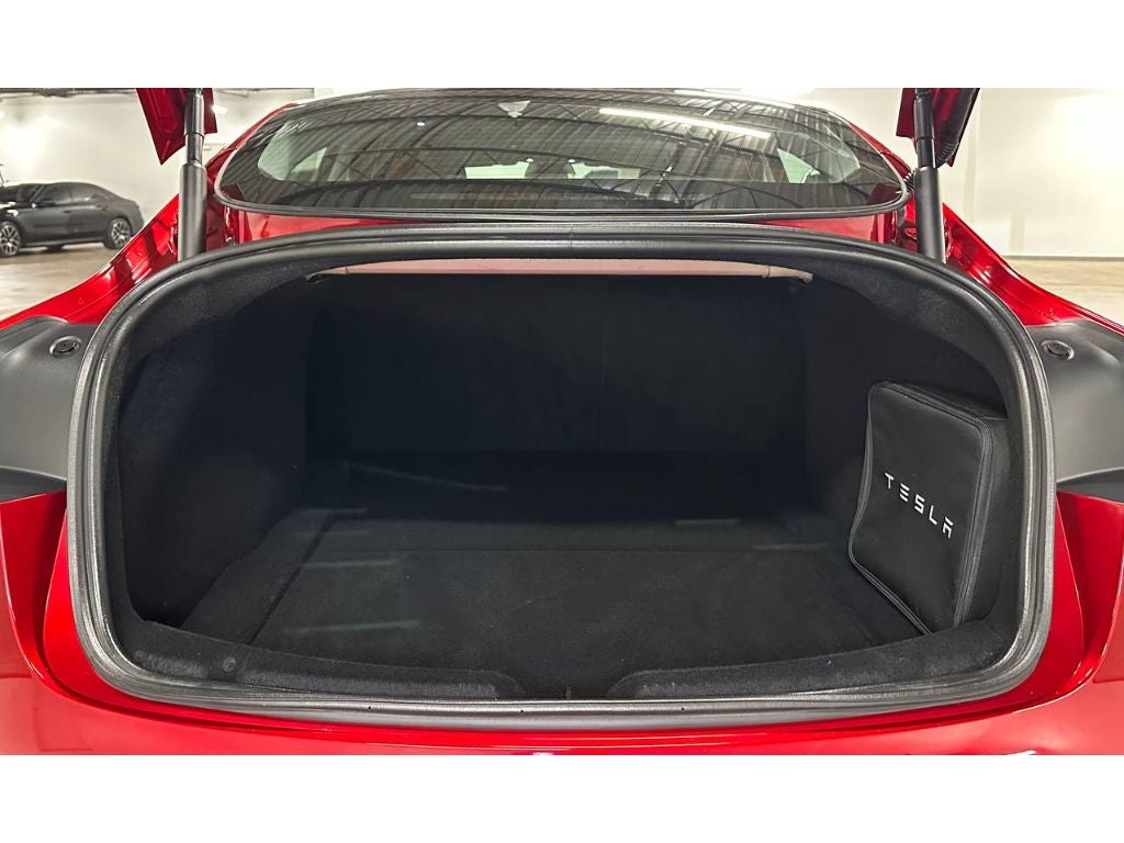 2024 Tesla Model 3 RWD
