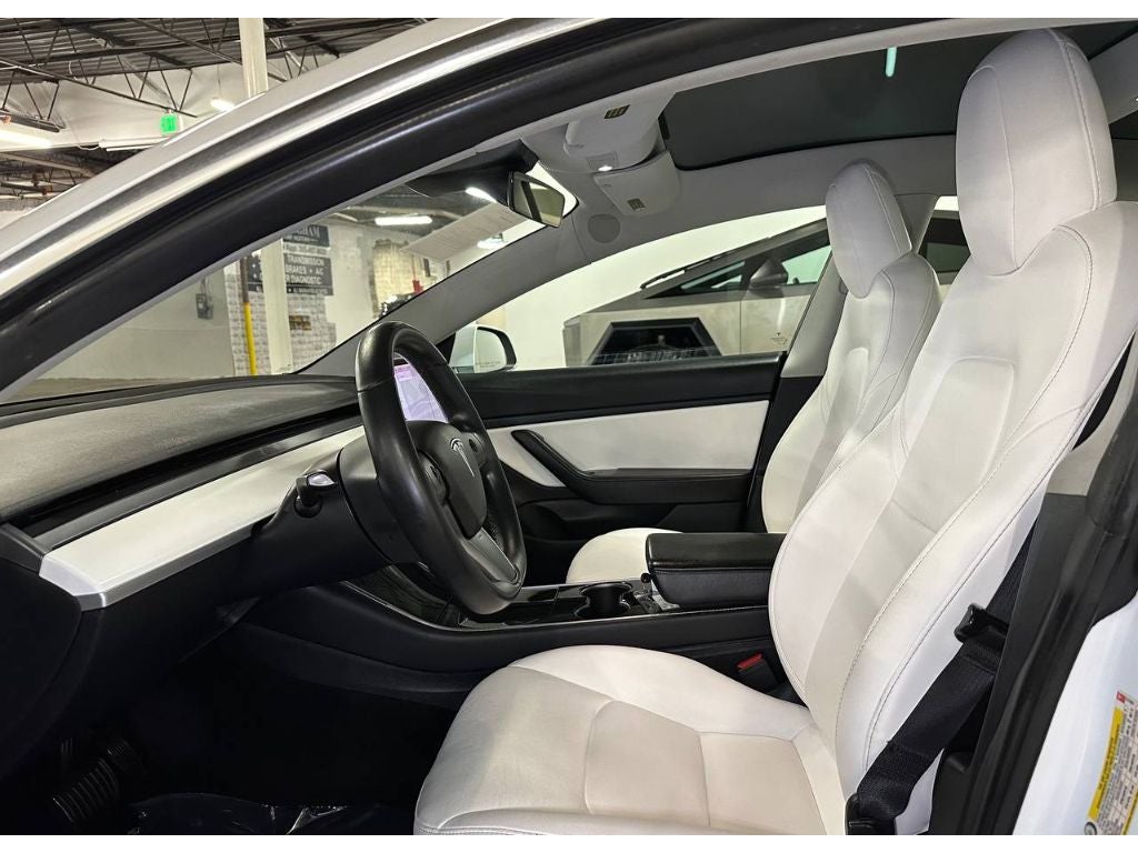 2019 Tesla Model 3 Standard Range Plus