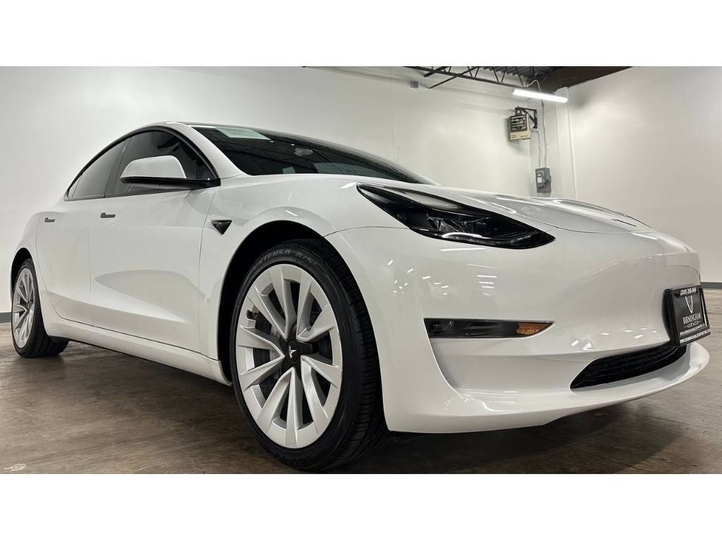 2023 Tesla Model 3 Base