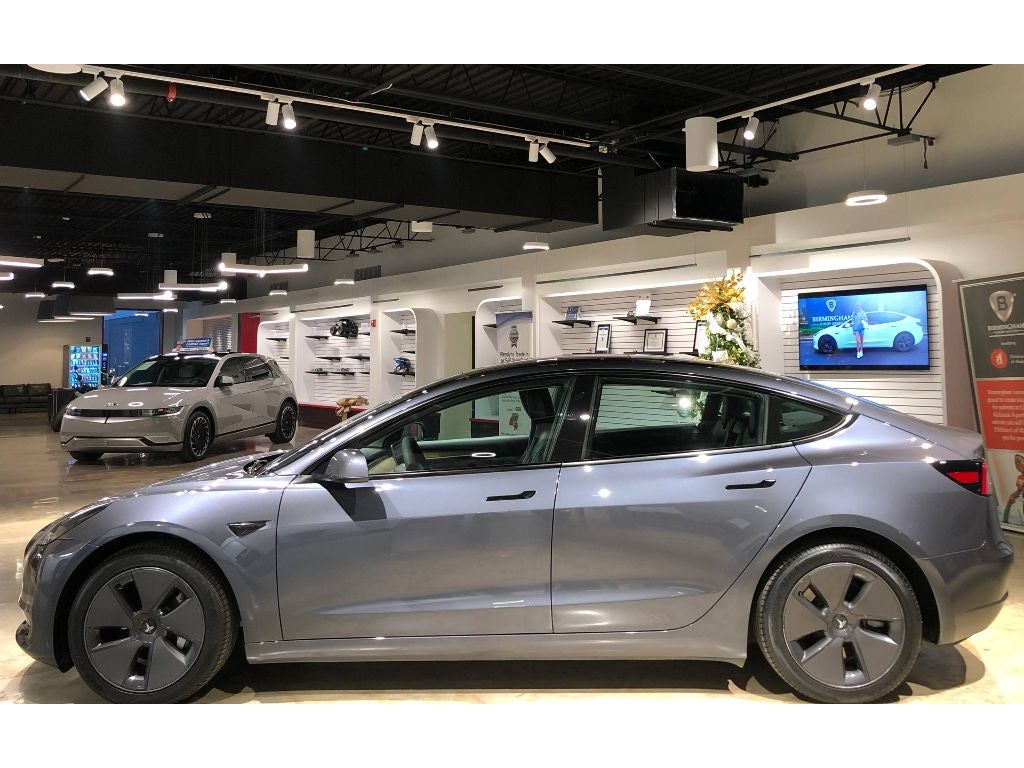 2023 Tesla Model 3 Base