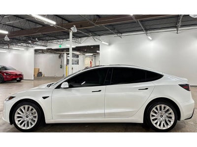 2025 Tesla Model 3 Long Range