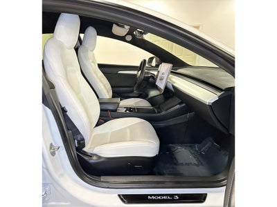 2022 Tesla Model 3 Performance