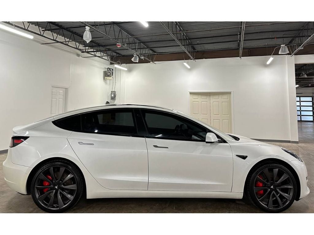 2020 Tesla Model 3 Performance