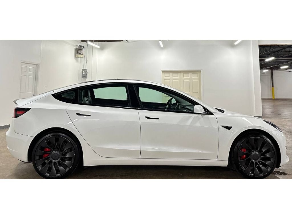 2023 Tesla Model 3 Performance