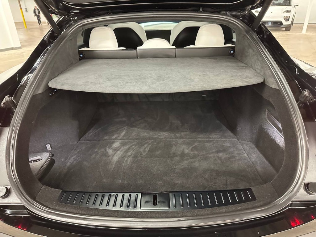 2023 Tesla Model S Base