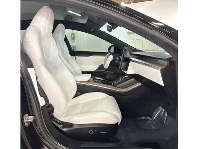 2023 Tesla Model S Base