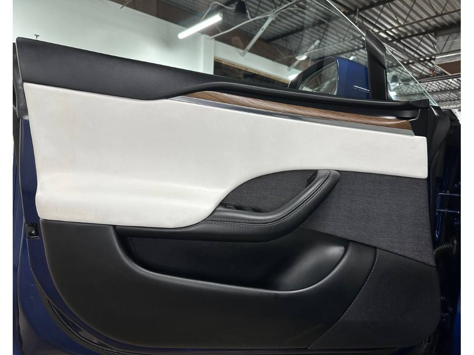 2023 Tesla Model S Base