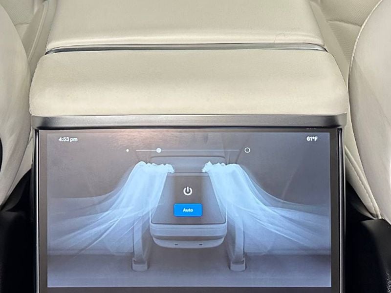 2023 Tesla Model S Base