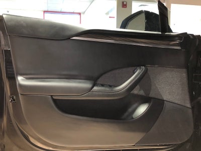 2023 Tesla Model S Standard Range