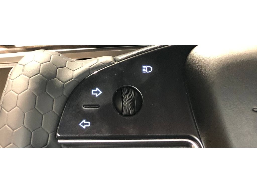 2023 Tesla Model S Standard Range