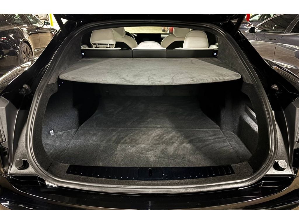 2024 Tesla Model S Base