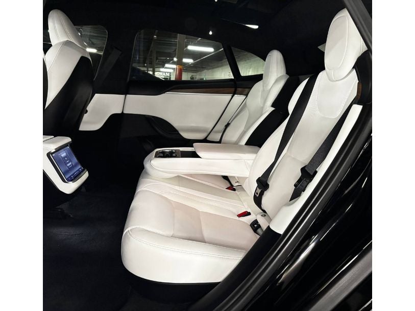 2024 Tesla Model S Base