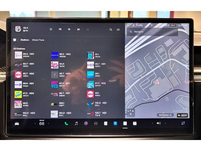 2023 Tesla Model S Plaid