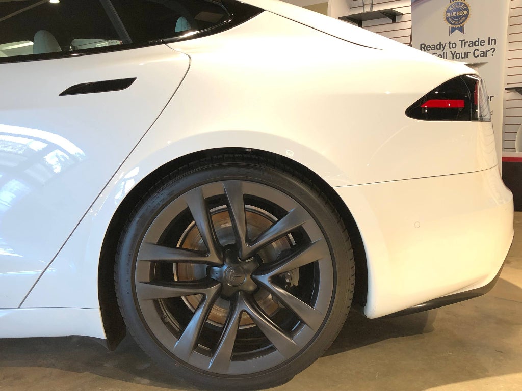 2022 Tesla Model S Plaid