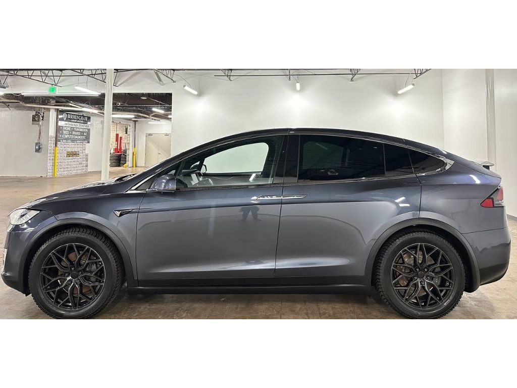 2020 Tesla Model X Long Range