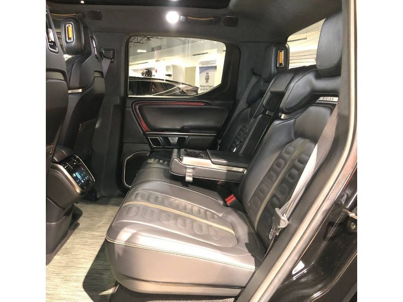 2023 Rivian R1T Adventure