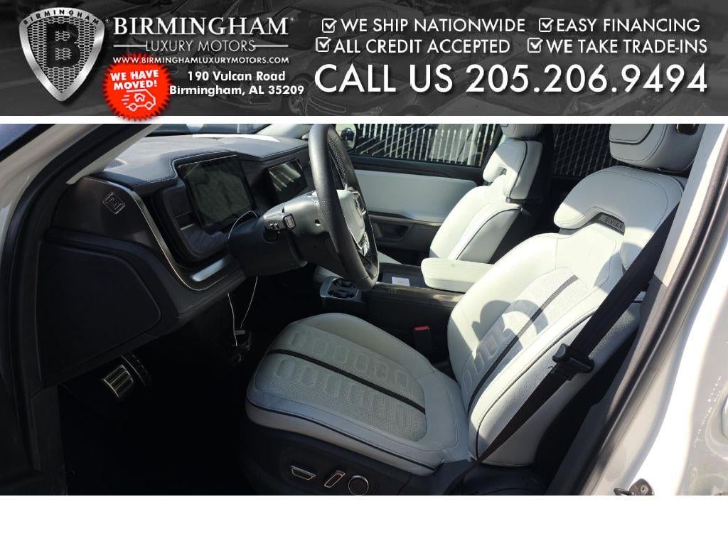 2023 Rivian R1T Adventure